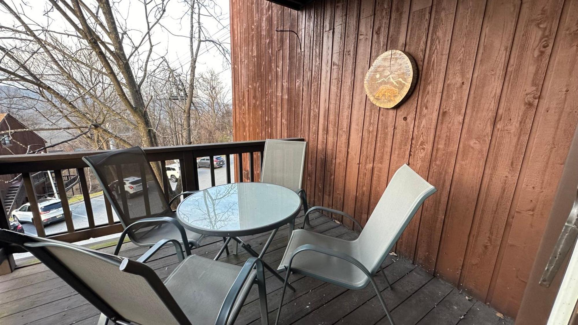 Ski On Ski Off Mtn Chalet فيرنون المظهر الخارجي الصورة